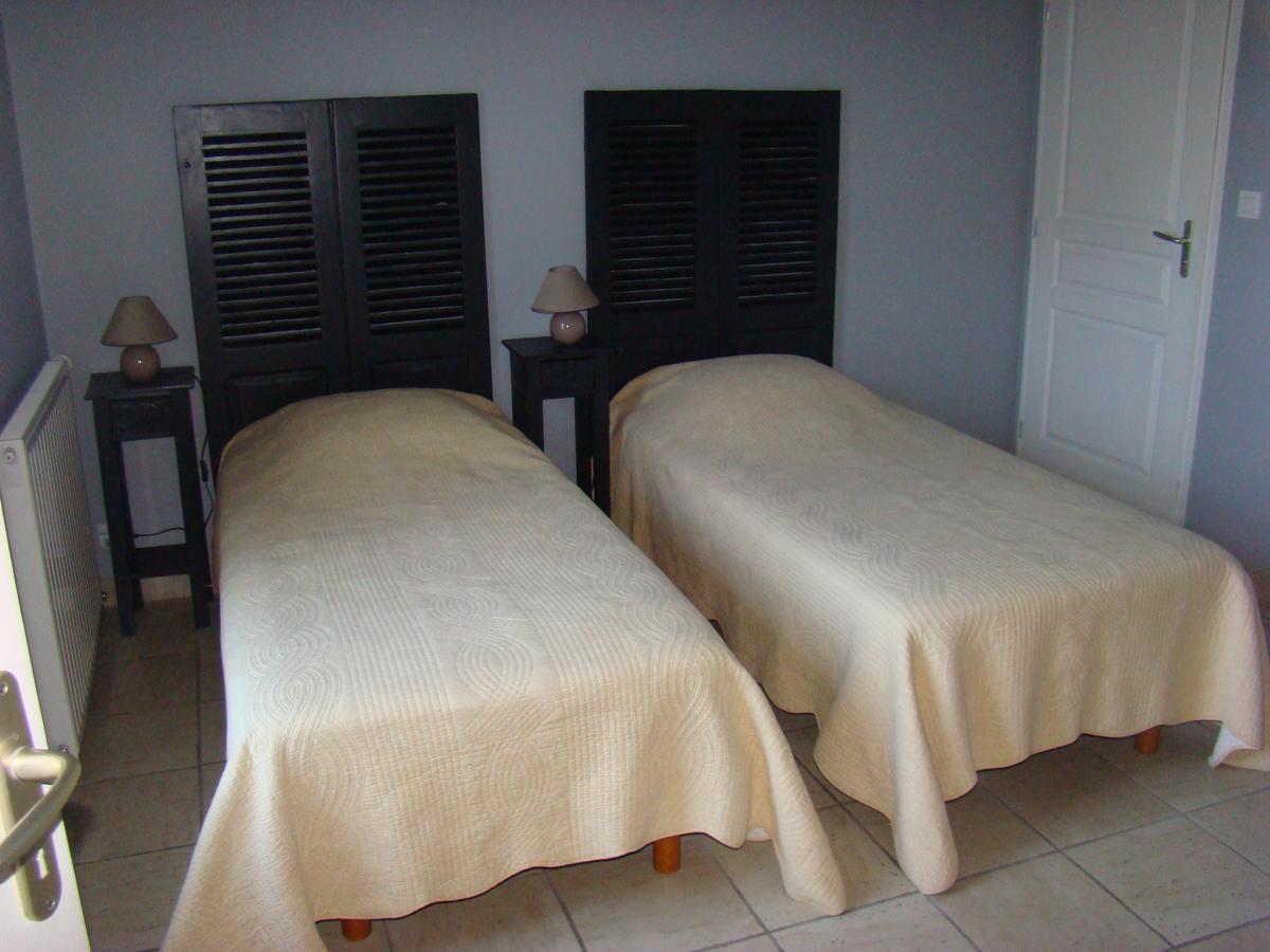 Chambres D'Hotes Les Laitieres Beaurepaire  ภายนอก รูปภาพ